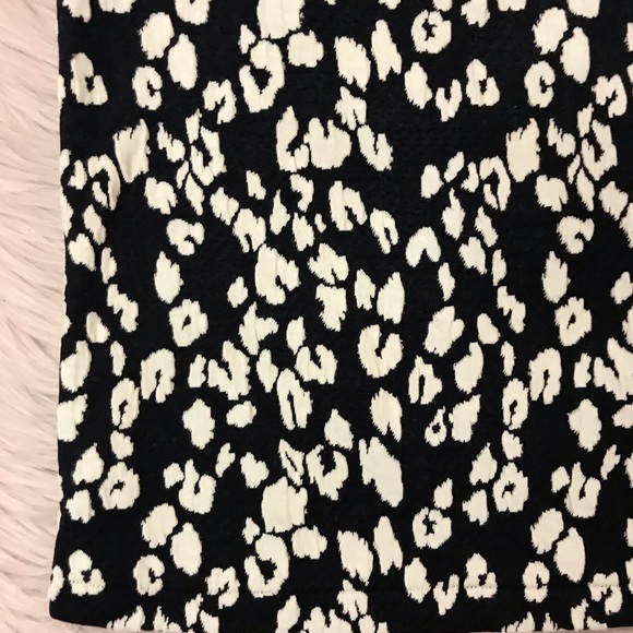 Top - Picture 2 of 5